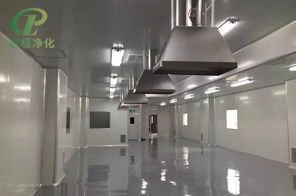 十万级注塑车间